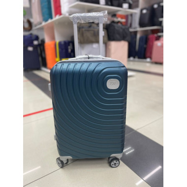 Чемодан 20 дюймов TR O зеленый из поликарбоната (ручная кладь)