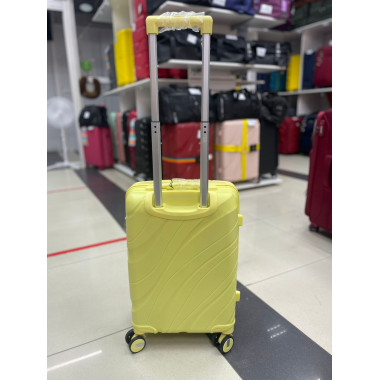 Чемодан 20 дюймов Travel Fashion Wave желтый из полипропилена (ручная кладь)